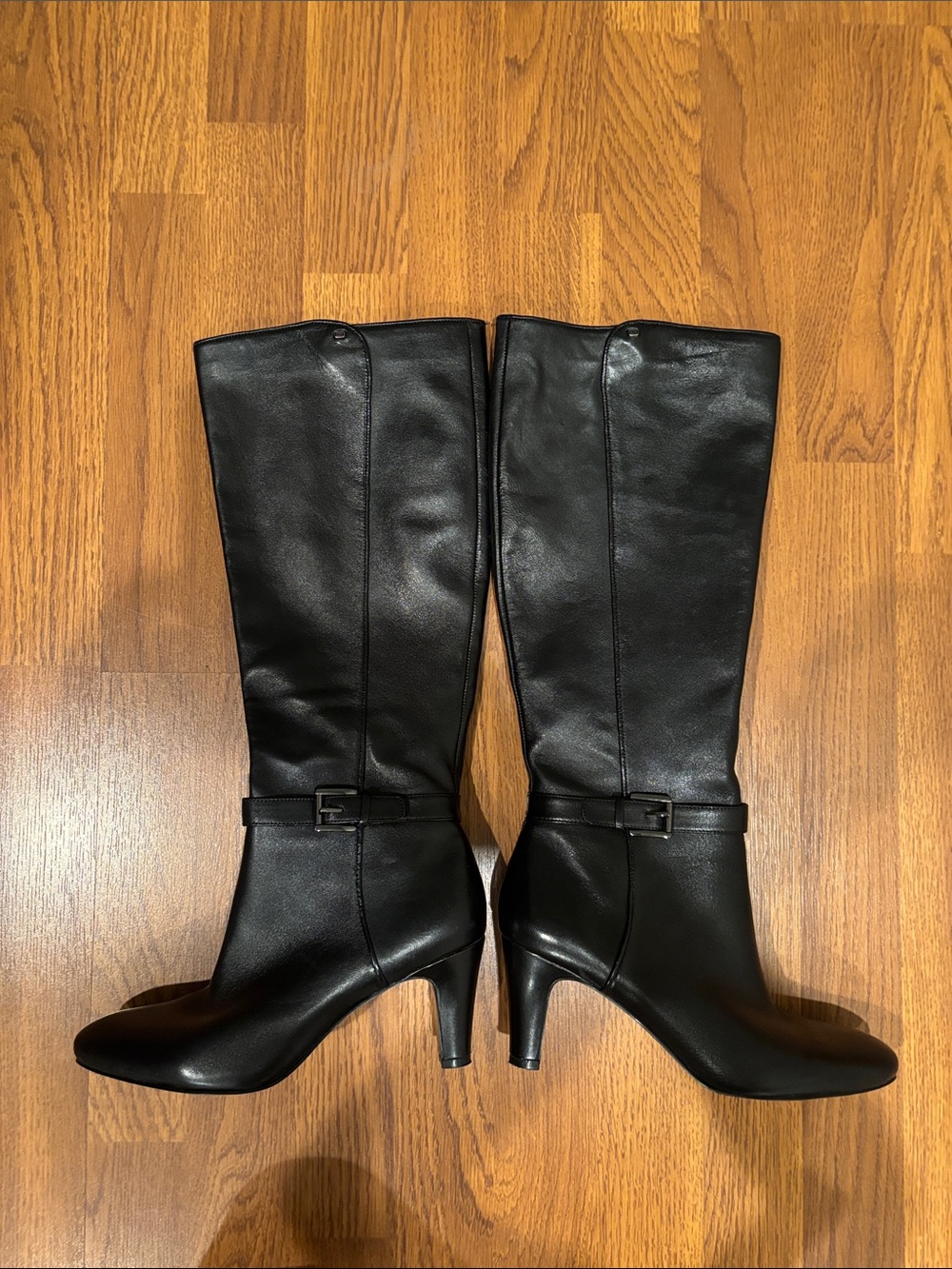 Bandolino Black Leather Knee High Stiletto Walwyn Boots 7M NWOT